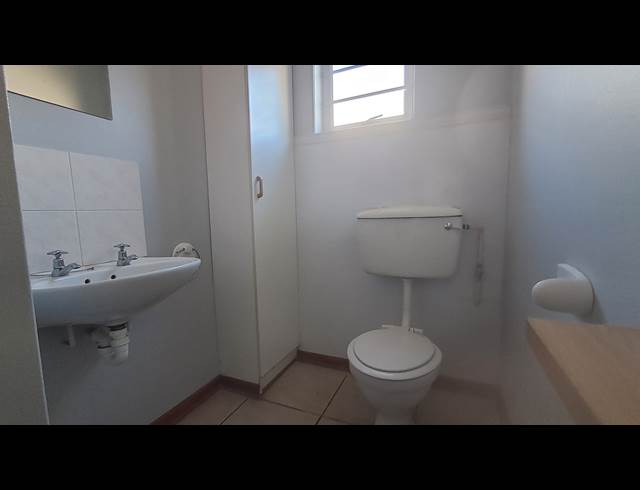 109M² BUSINESS TO LET IN NAHOON