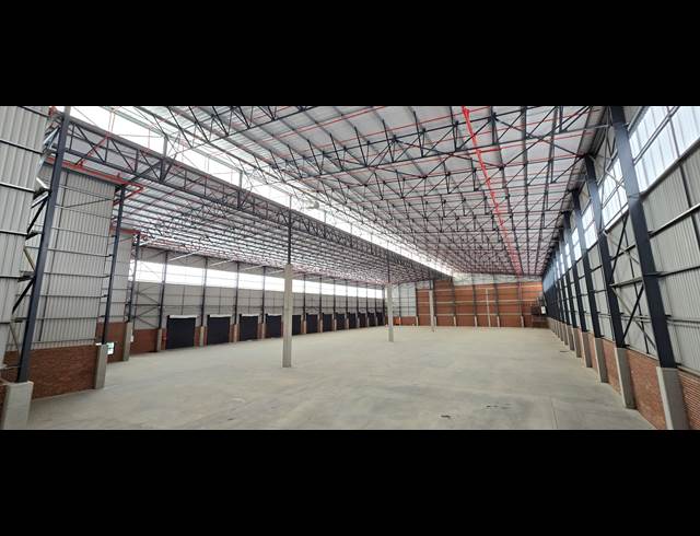 7,731M² WAREHOUSE TO LET IN NORTH RIDING