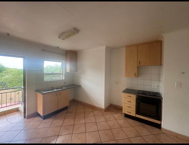 2 BEDROOM APARTMENT RENTED IN BRYANSTON