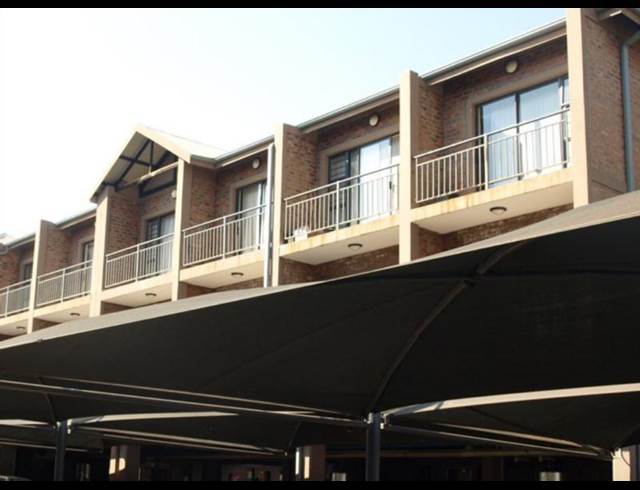 2 BEDROOM PROPERTY TO RENT IN DIE BULT