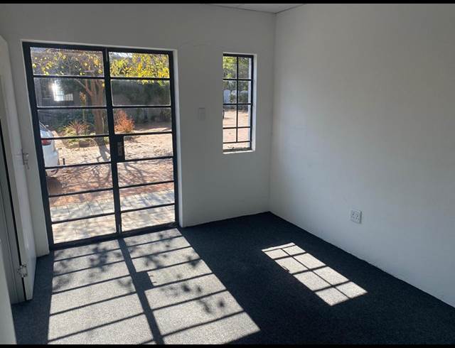 120M² OFFICE TO LET IN NORTHMEAD