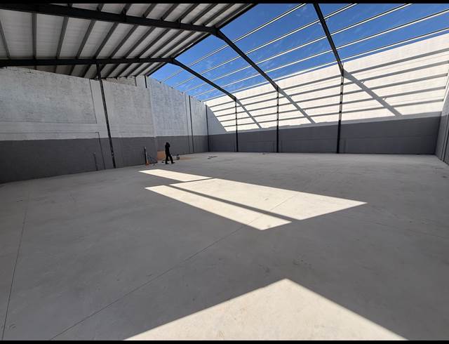 509M² WAREHOUSE TO LET IN BLACKHEATH INDUSTRIAL