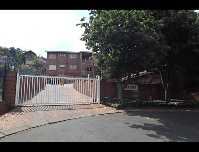 2 bed property to rent in WATERVAL ESTATE