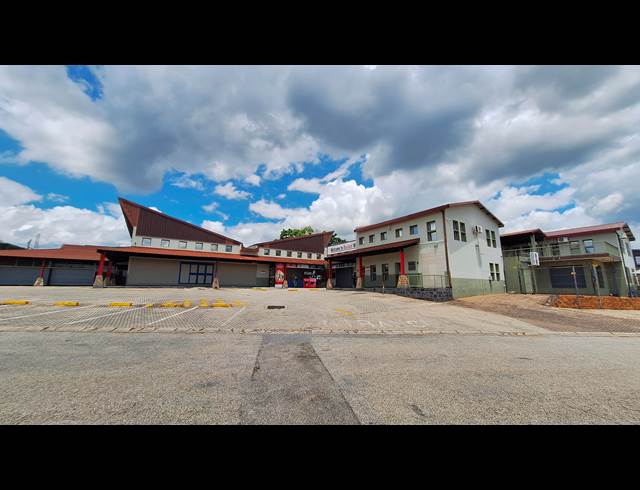 935M² WAREHOUSE RENTED IN WEST ACRES