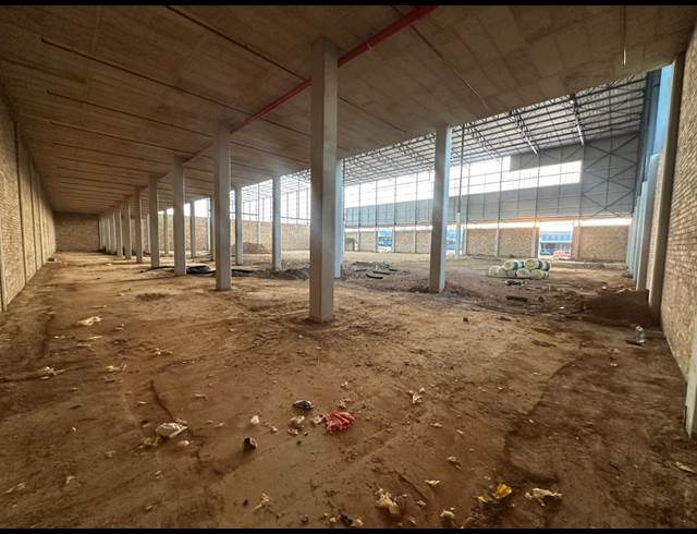 4,159M² WAREHOUSE TO LET IN NORTH RIDING