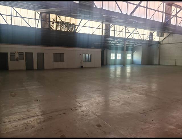 1,034M² WAREHOUSE RENTED IN DIEP RIVER