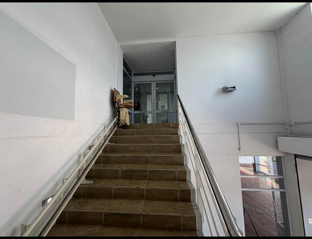 548M² OFFICE TO LET IN SOMERSET WEST MALL TRIANGLE