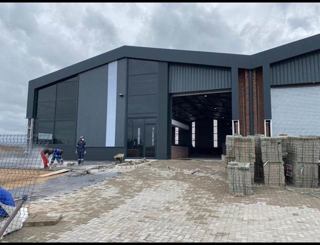 700M² WAREHOUSE RENTED IN BALLITO DISTRICT