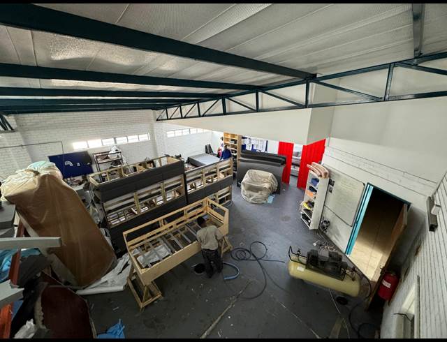 500M² WAREHOUSE TO LET IN STORMILL