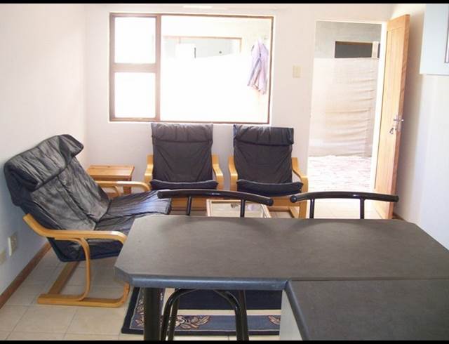 2 bed property to rent in WORCESTER CENTRAL