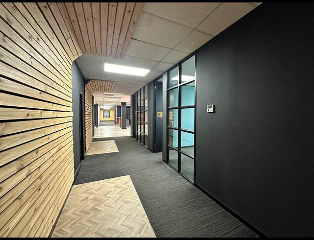 1,627M² OFFICE TO LET IN SANDTON CENTRAL