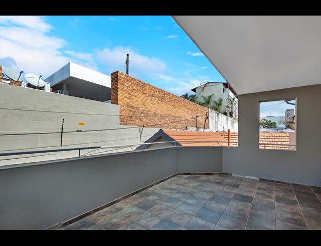 375M² OFFICE TO LET IN MELROSE