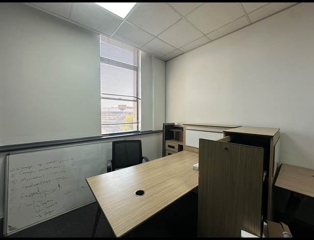 35M² OFFICE TO LET IN SANDTON CENTRAL