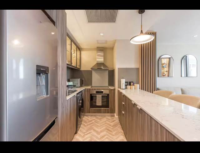 1 BEDROOM APARTMENT TO LET IN FORESHORE