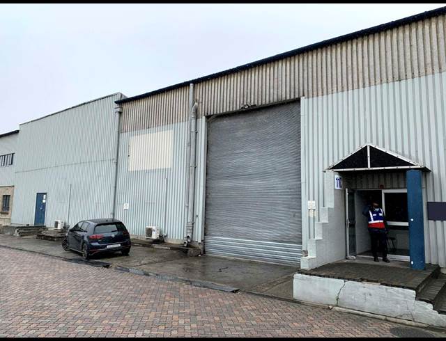 2,304M² WAREHOUSE TO LET IN ELSIES RIVER INDUSTRIAL