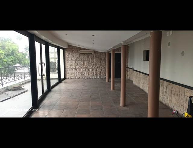 350M² BUSINESS CENTRE TO LET IN GLENWOOD