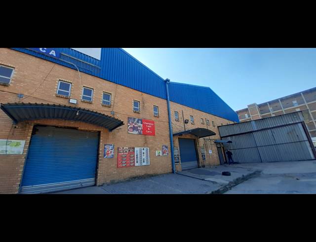 2,200M² WAREHOUSE TO LET IN PRETORIA WEST
