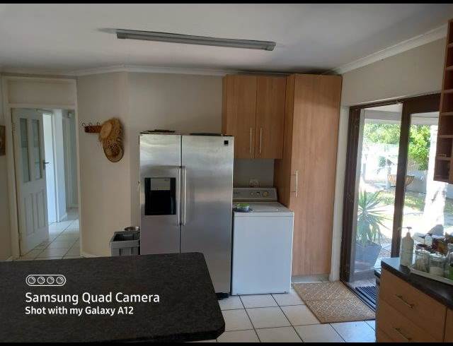 3 bed property to rent in DIE BOS