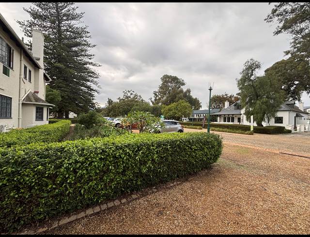 54M² OFFICE TO LET IN PAARDEVLEI