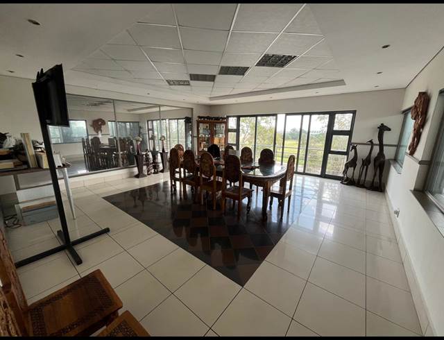 6,035M² WAREHOUSE TO LET IN ROOIHUISKRAAL