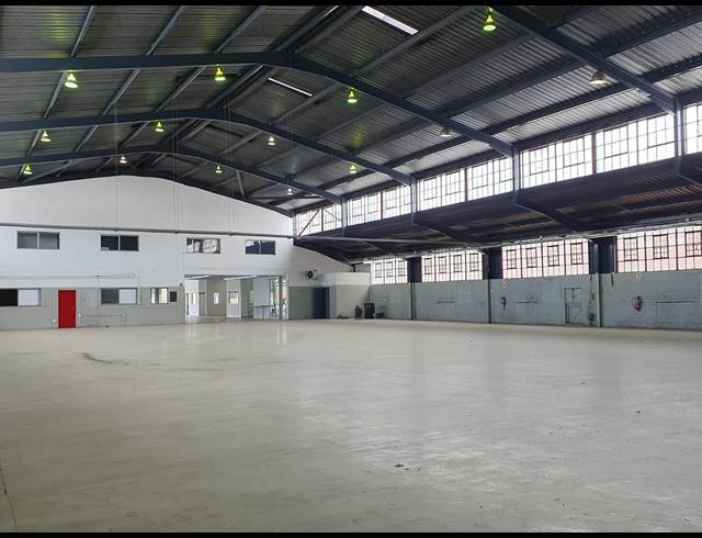 5,935M² WAREHOUSE TO LET IN CITY & SUBURBAN