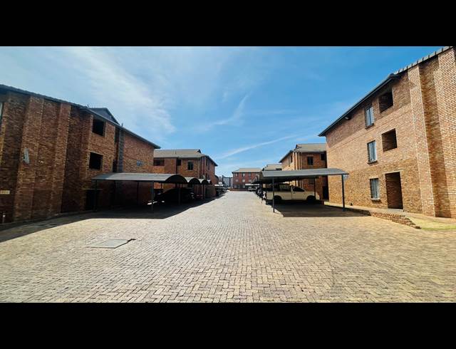 1 BEDROOM APARTMENT RENTED IN GRAND CENTRAL