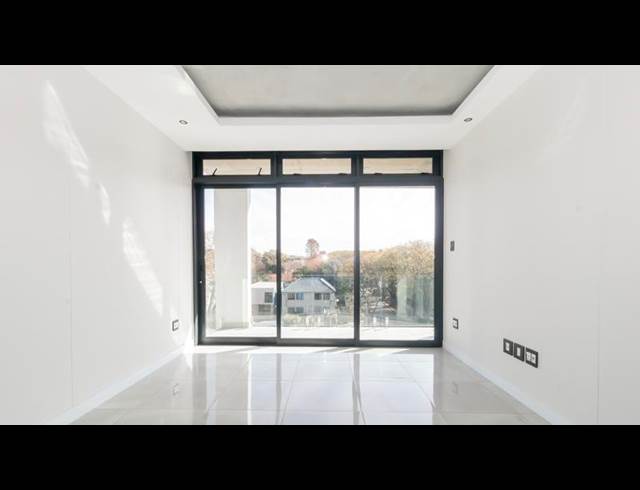 2 BEDROOM PROPERTY TO RENT IN HOUGHTON ESTATE