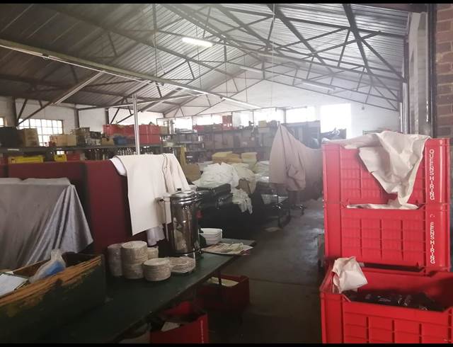 1,000M² WAREHOUSE TO LET IN FORDSBURG