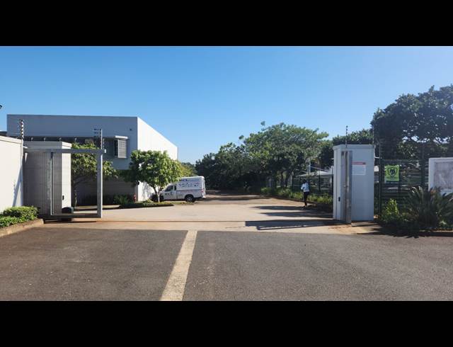 494M² WAREHOUSE TO LET IN UMHLANGA RIDGE