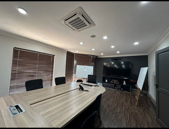545M² OFFICE TO LET IN CENTURION CENTRAL