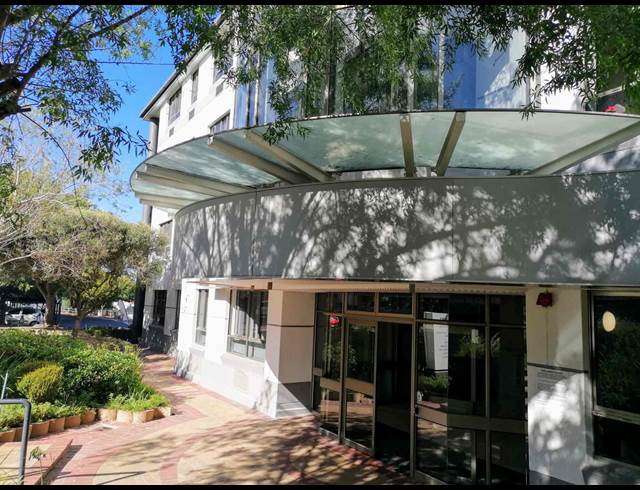 218M² BUILDING TO LET IN TYGER VALLEY