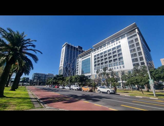 1,133.10M² OFFICE TO LET IN FORESHORE