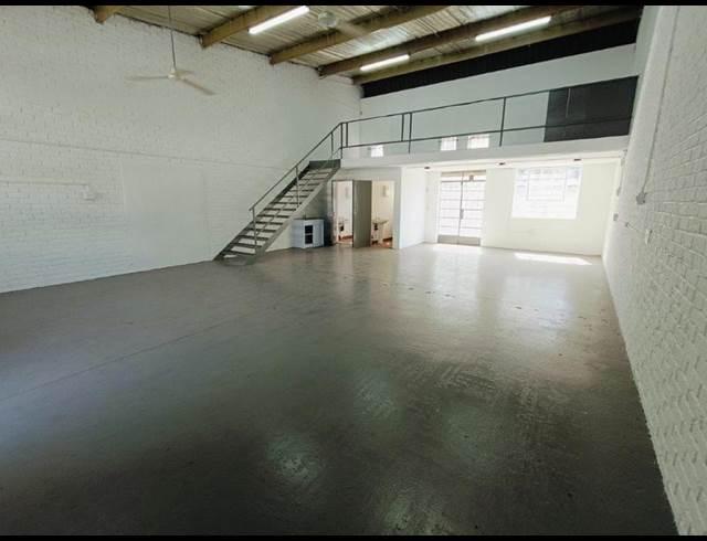 INDUSTRIAL PROPERTY TO RENT IN KAYA SAND