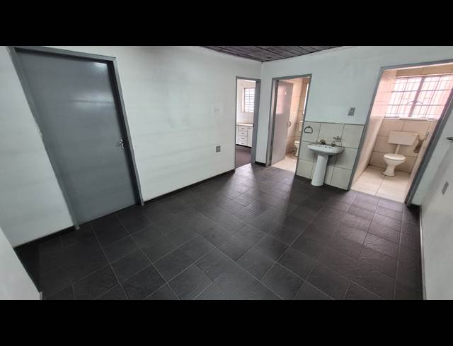 600M² FACTORY TO LET IN BENONI SOUTH