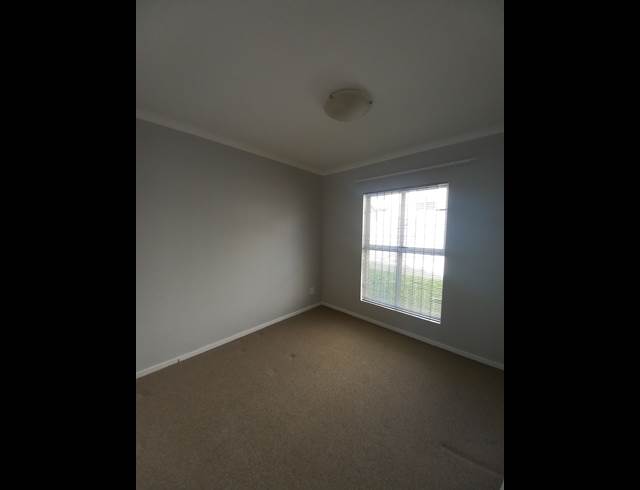 3 bed property to rent in LANGERUG