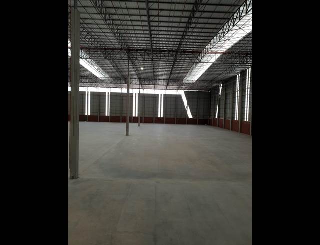 21,755M² WAREHOUSE RENTED IN ALBERTON NORTH