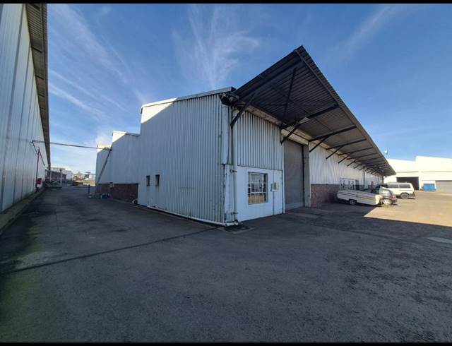 446.20M² WAREHOUSE TO LET IN BRACKENFELL SOUTH
