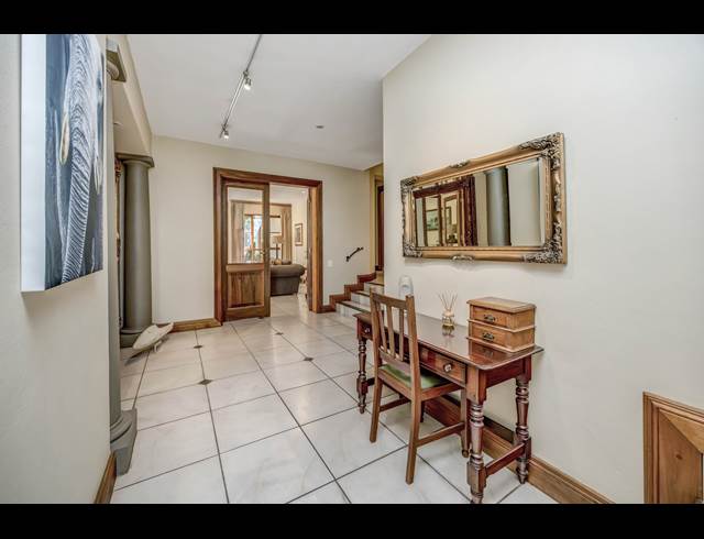 4 BEDROOM HOUSE TO LET IN DAINFERN GOLF ESTATE