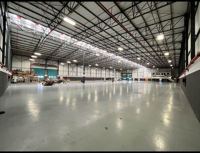 3,450M² WAREHOUSE TO LET IN EPPING INDUSTRIAL
