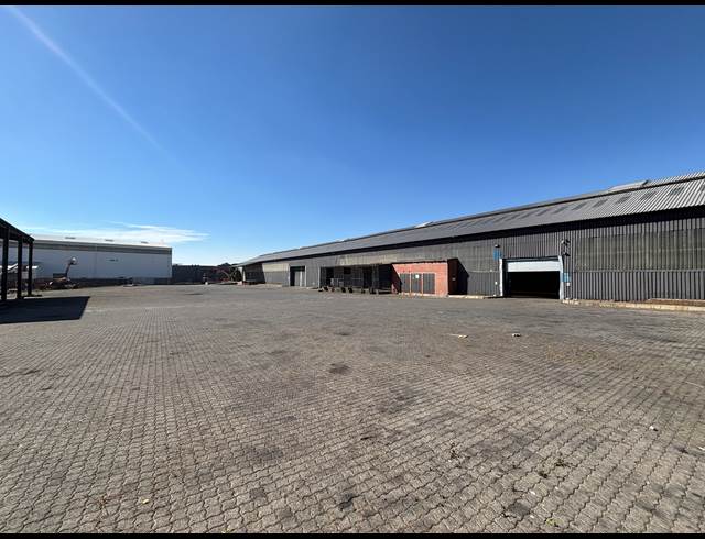 6,797M² WAREHOUSE TO LET IN ELANDSFONTEIN