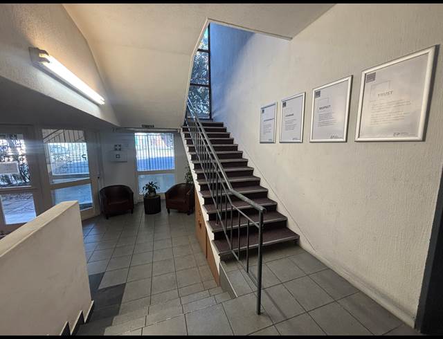 2,022M² WAREHOUSE TO LET IN PAROW INDUSTRIAL