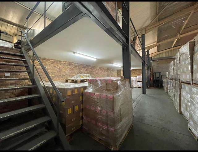668M² WAREHOUSE TO LET IN HALFWAY HOUSE
