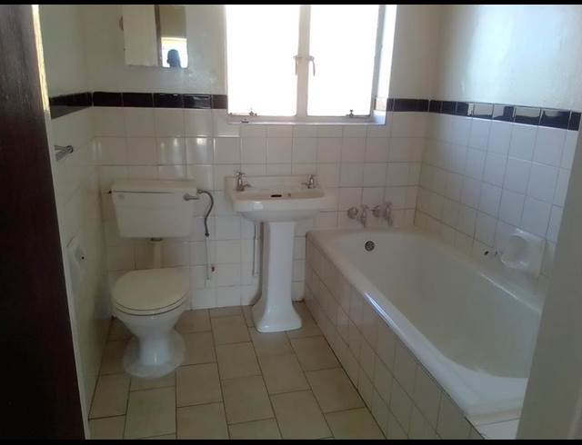 1 BEDROOM PROPERTY TO RENT IN FLORIDA