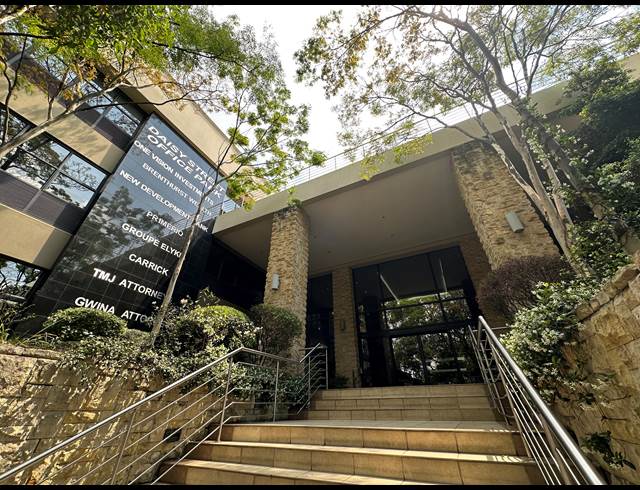 76M² OFFICE TO LET IN SANDTON CENTRAL