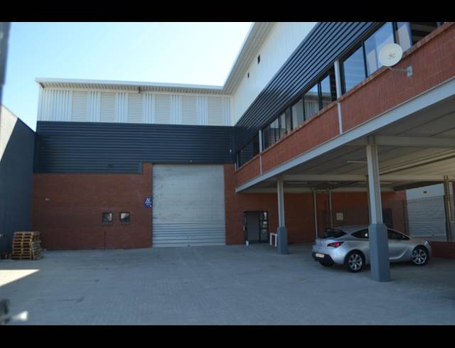 955M² WAREHOUSE TO LET IN RIVERGATE
