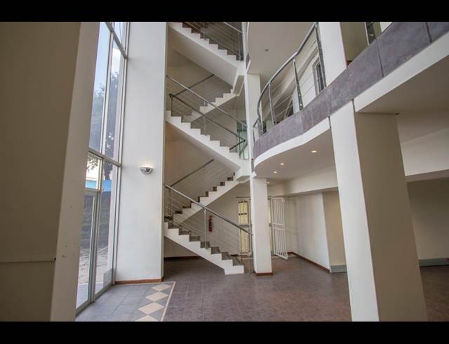 1,444M² WAREHOUSE TO LET IN KYALAMI