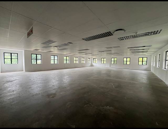 478M² OFFICE TO LET IN HYDE PARK