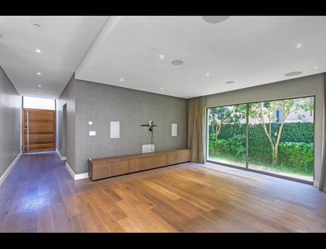 4 BEDROOM CLUSTER TO LET IN MORNINGSIDE