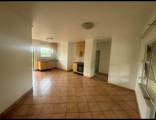 2 BEDROOM APARTMENT RENTED IN BRYANSTON