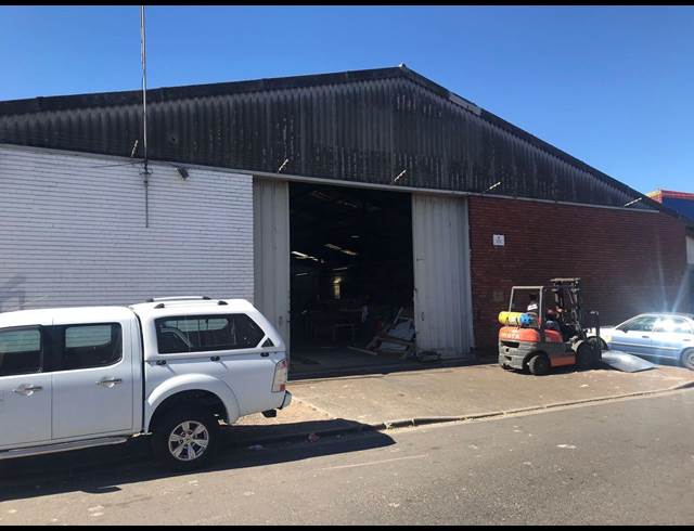 980M² WAREHOUSE TO LET IN WETTON